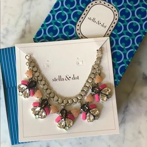 NIB Stella and Dot Callie Necklace